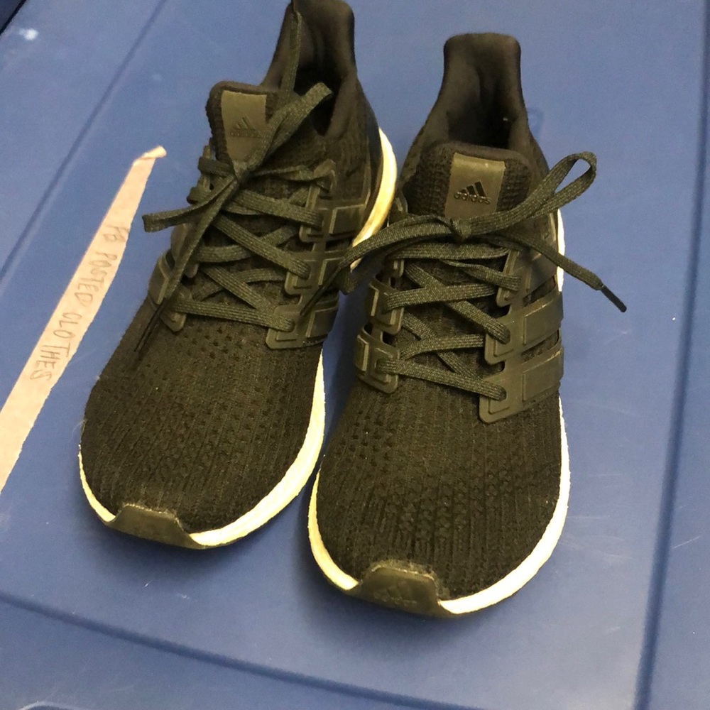 Adidas boost 8.5